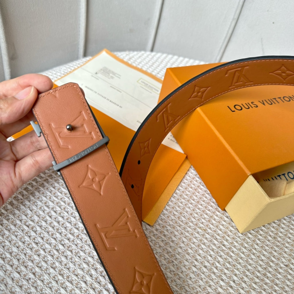 P1Q64E57 Popular  High quality belt With full package