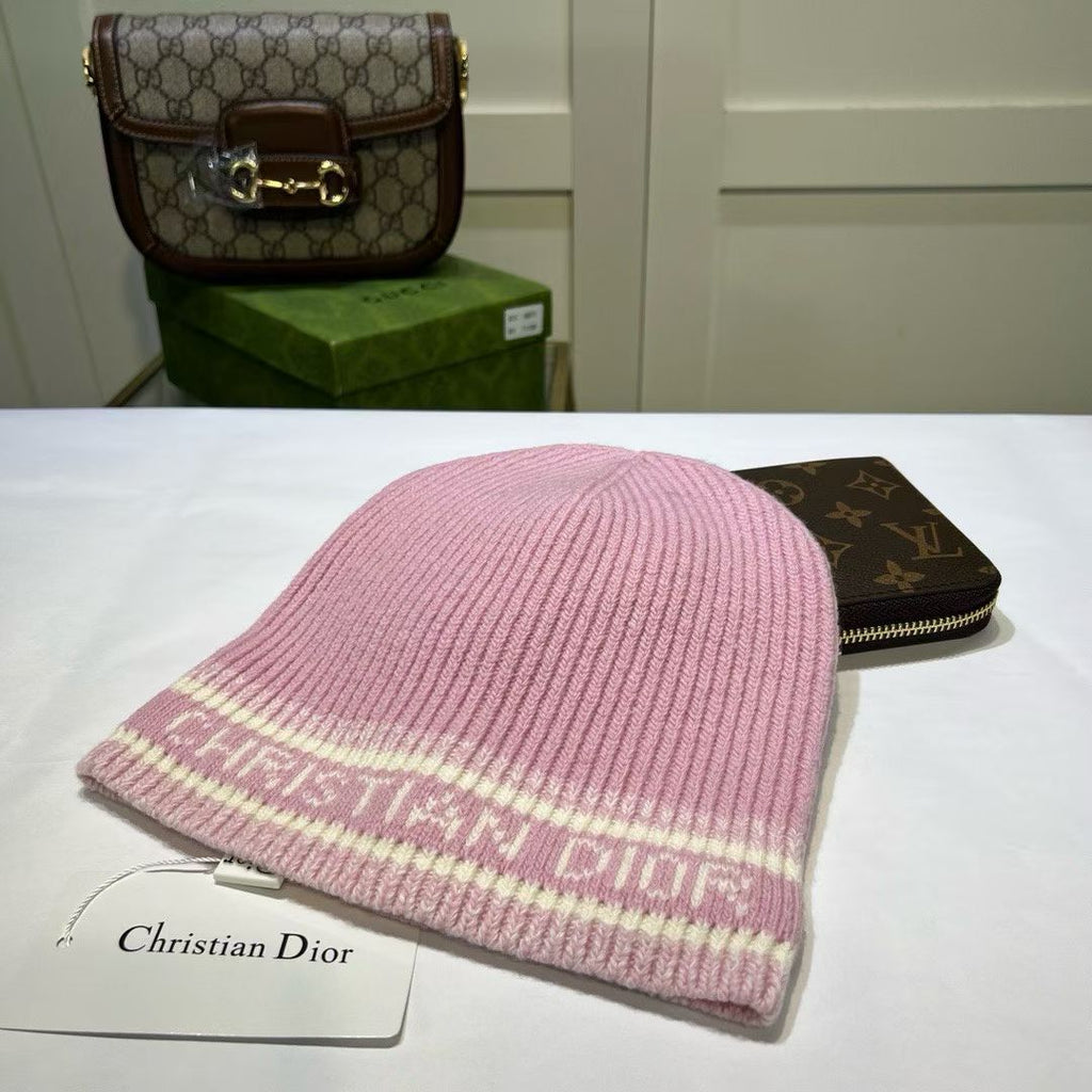 M1R86D99 Popular hats