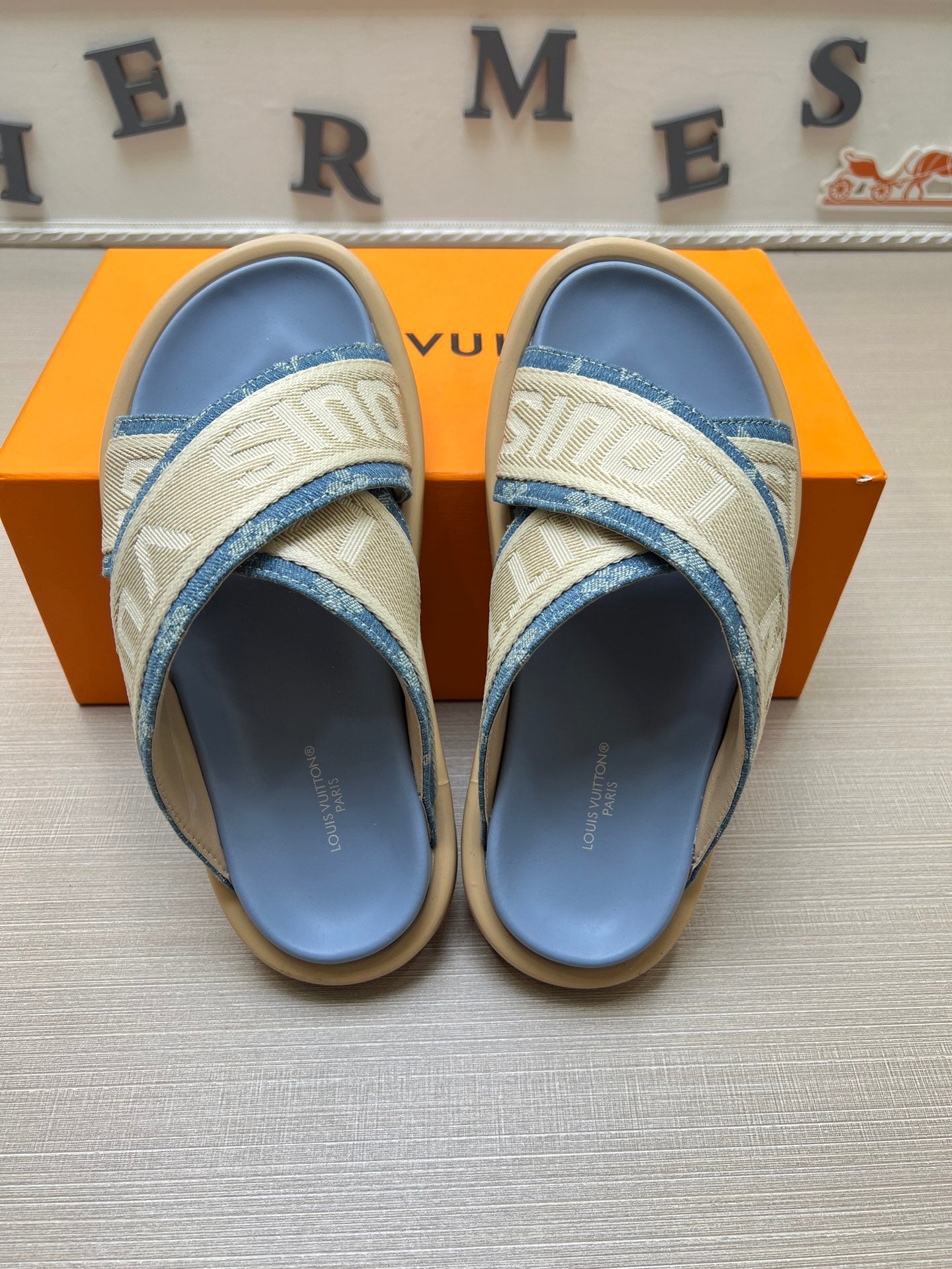 Z5Z35E272 Popular Slippers