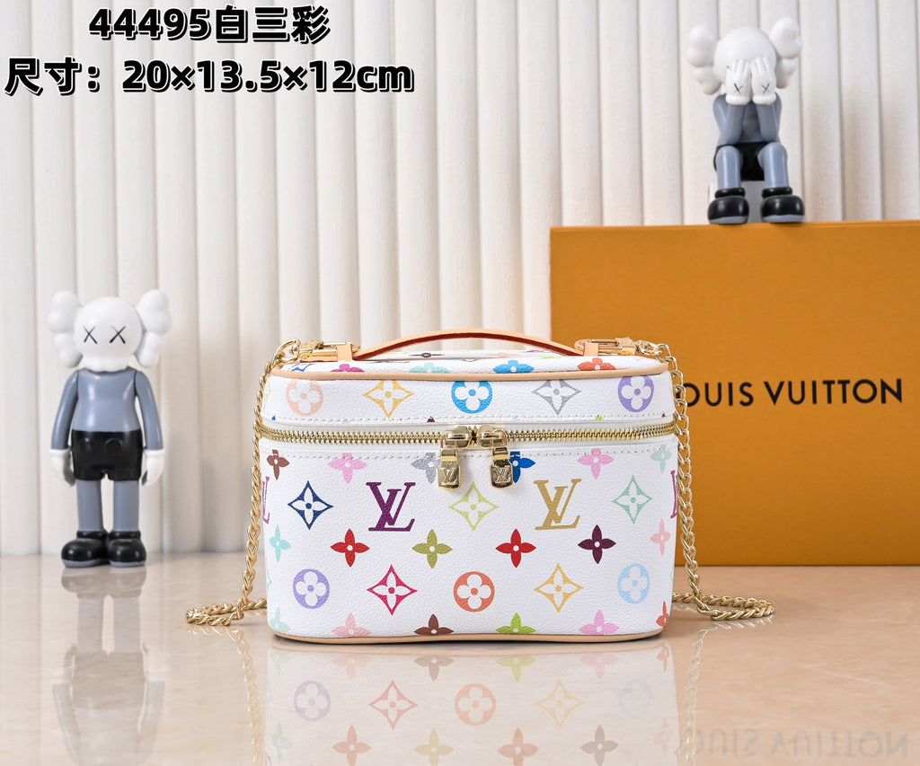 B1X45E11 Popular leather bag