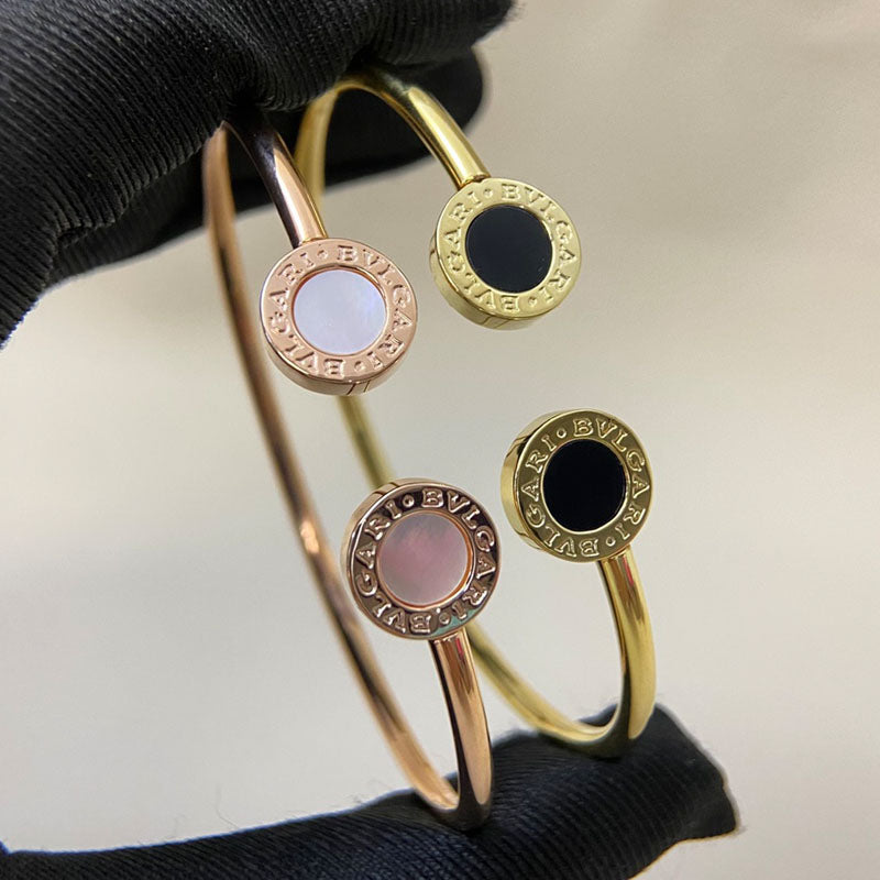 X1Q85S46K  Popular Bracelets