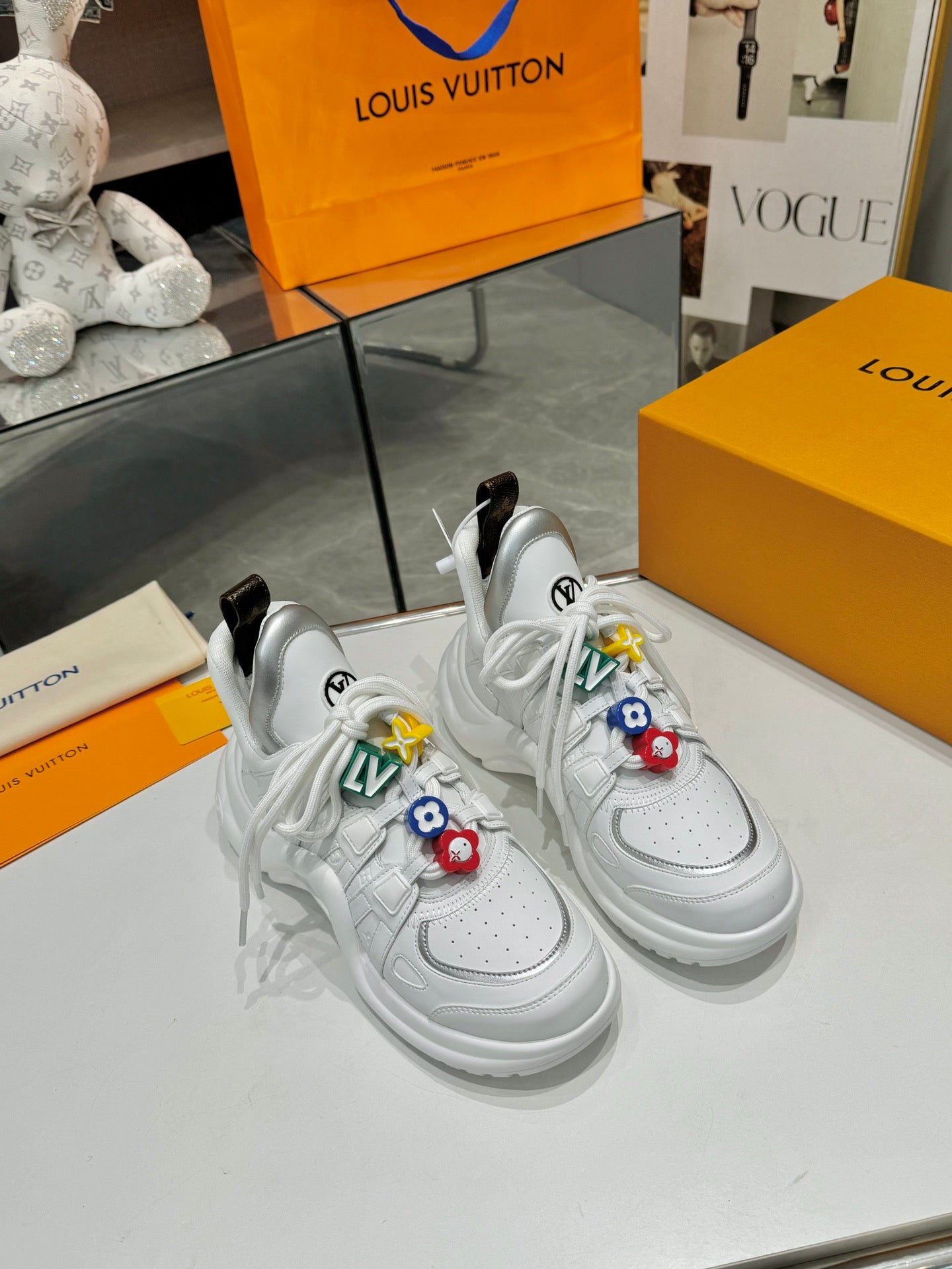 Z2Q105E436  Popular high-quality Shoes