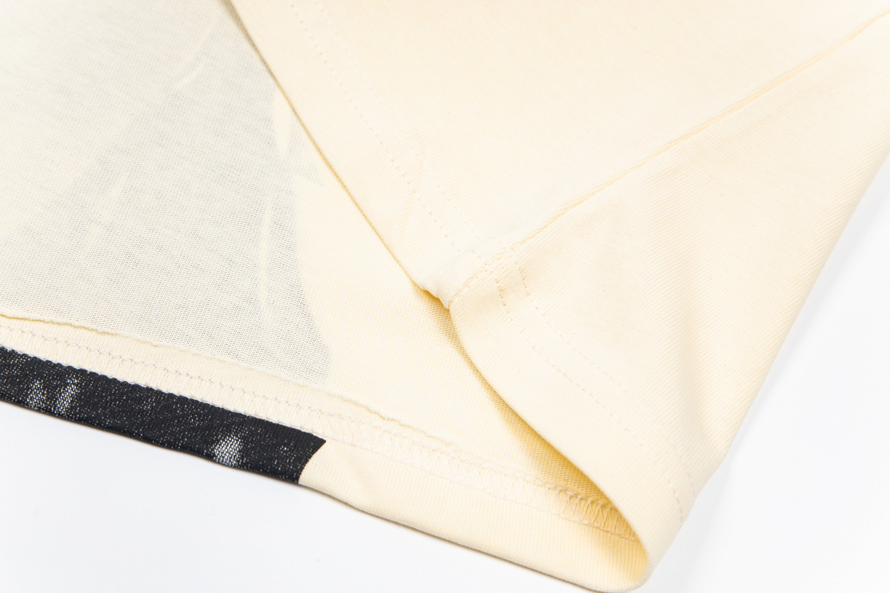 U1R45A142 Popular T-shirt