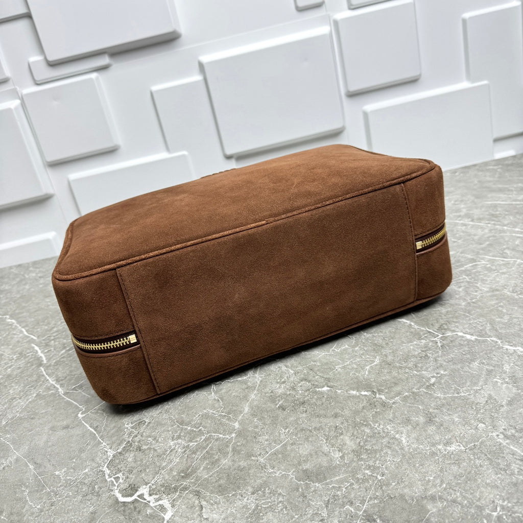 B1P36A28 Popular chamois leather bag