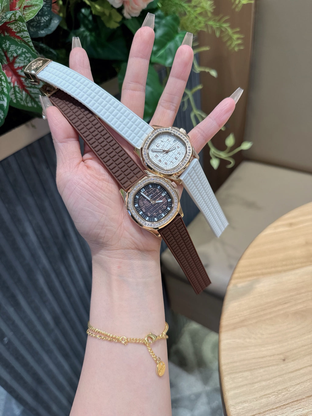 L1N36A3  Popular Watches