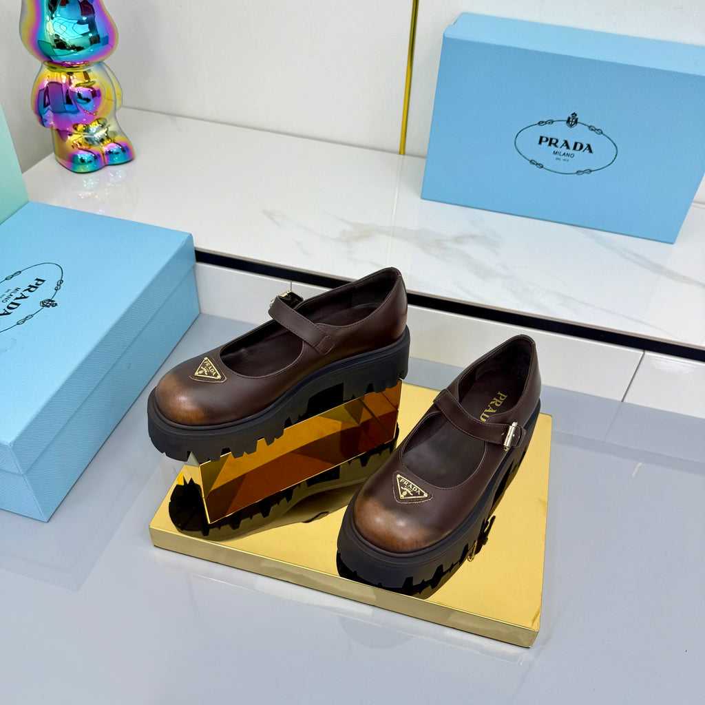 Z2Q105P308 Popular high-quality Shoes