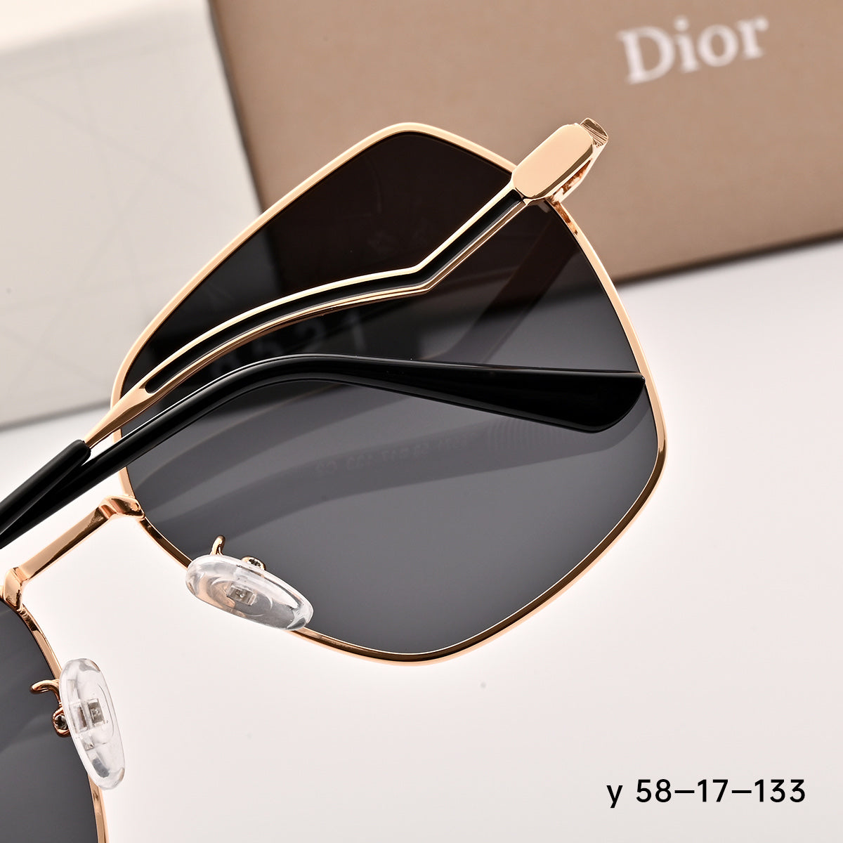 T1R86D23 Popular Sunglasses
