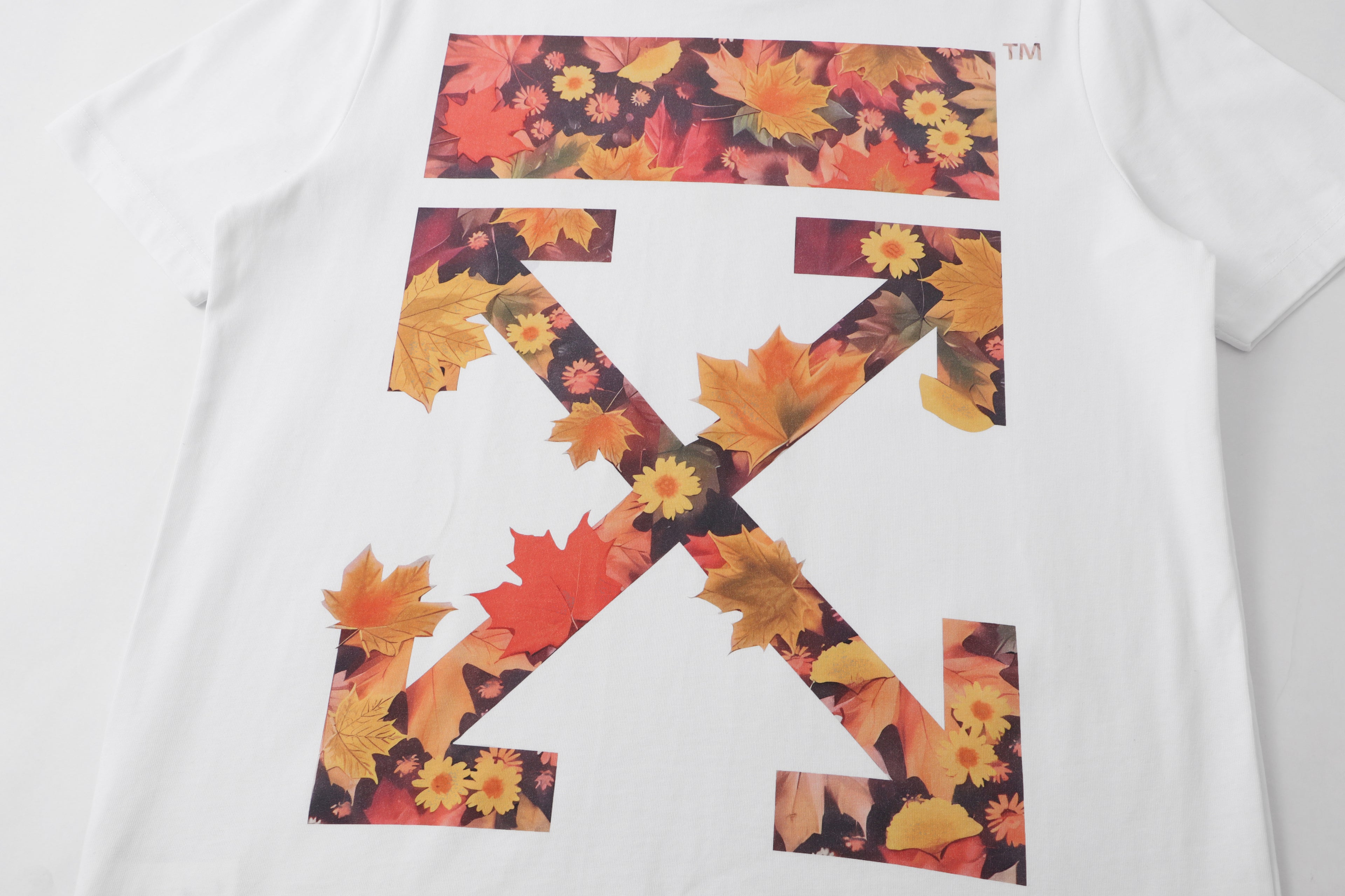 U1P36A20 Popular T-shirts