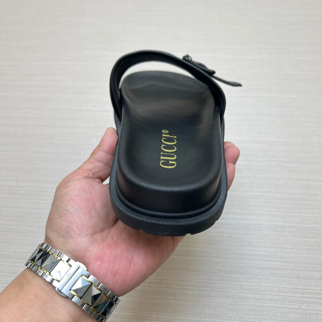Z5ZB92 Popular slippers