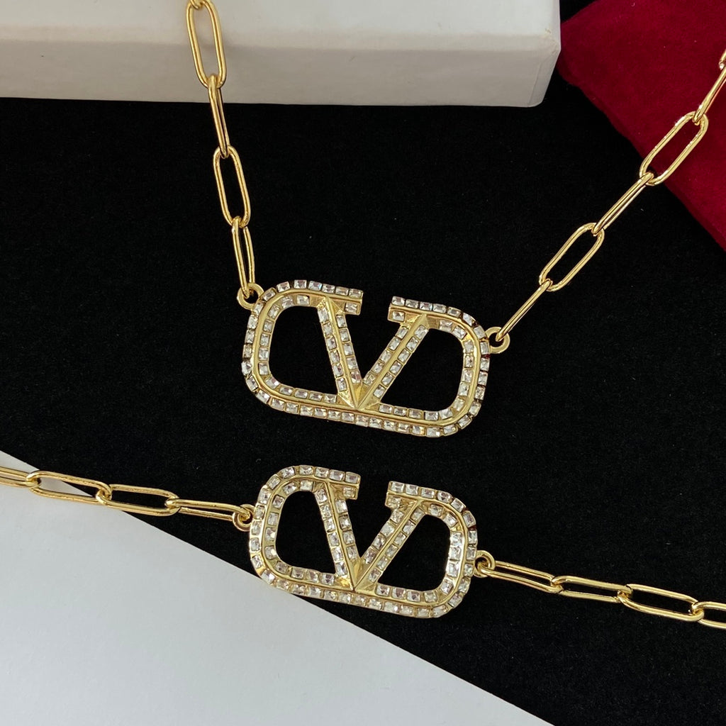 X1N46VL7X Popular Necklaces, Bracelets