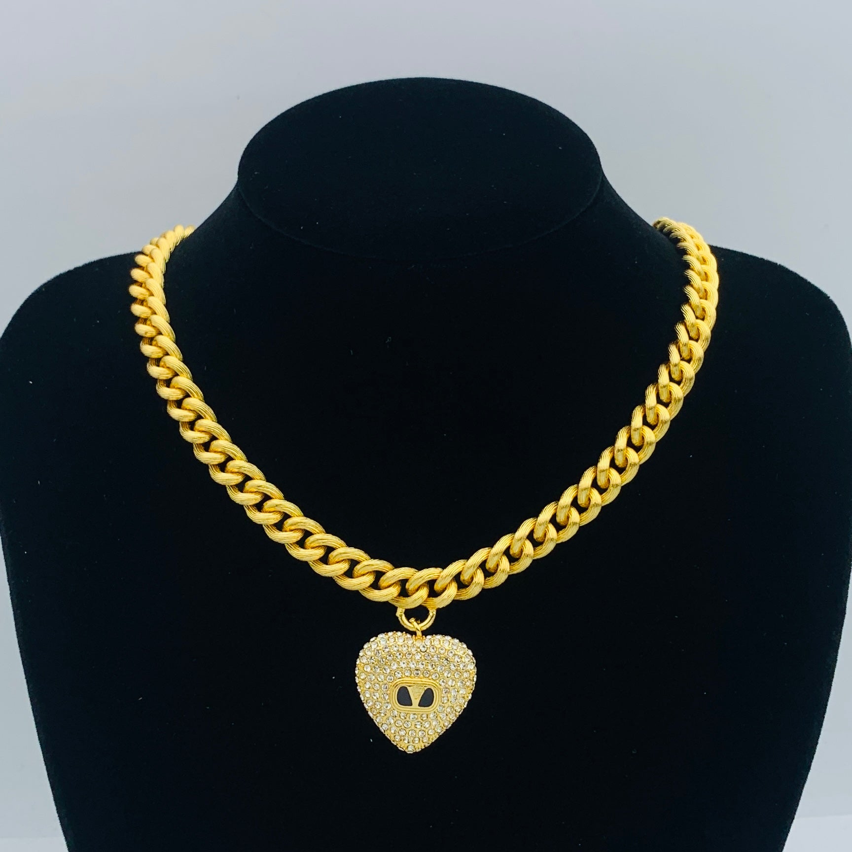 X1R75VL19X Popular   Necklaces