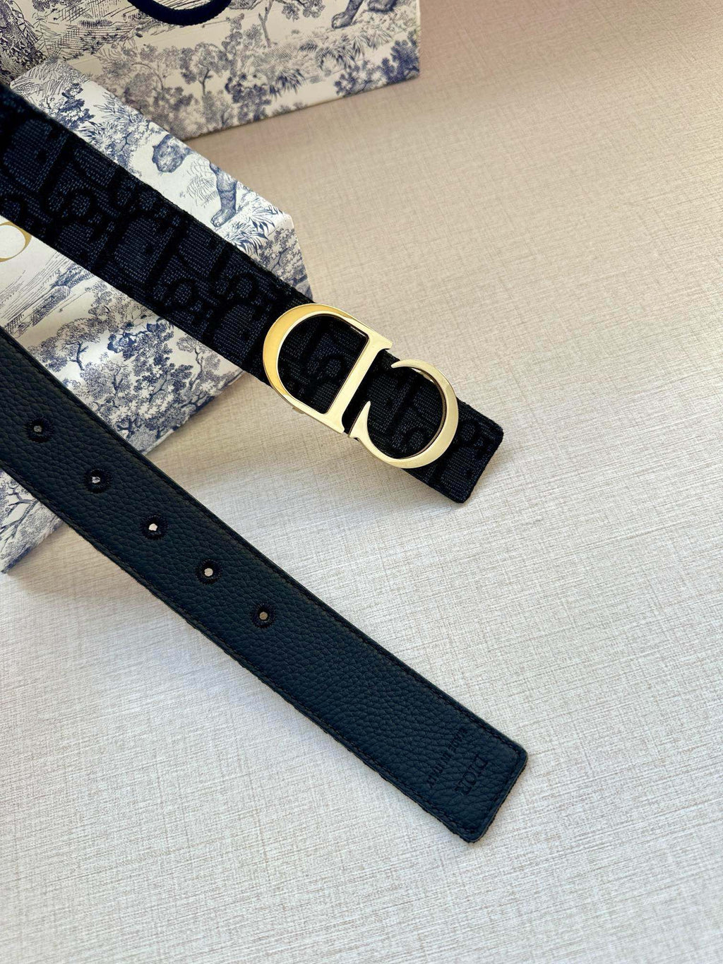 P1R55D206 Popular   High quality belt With full package