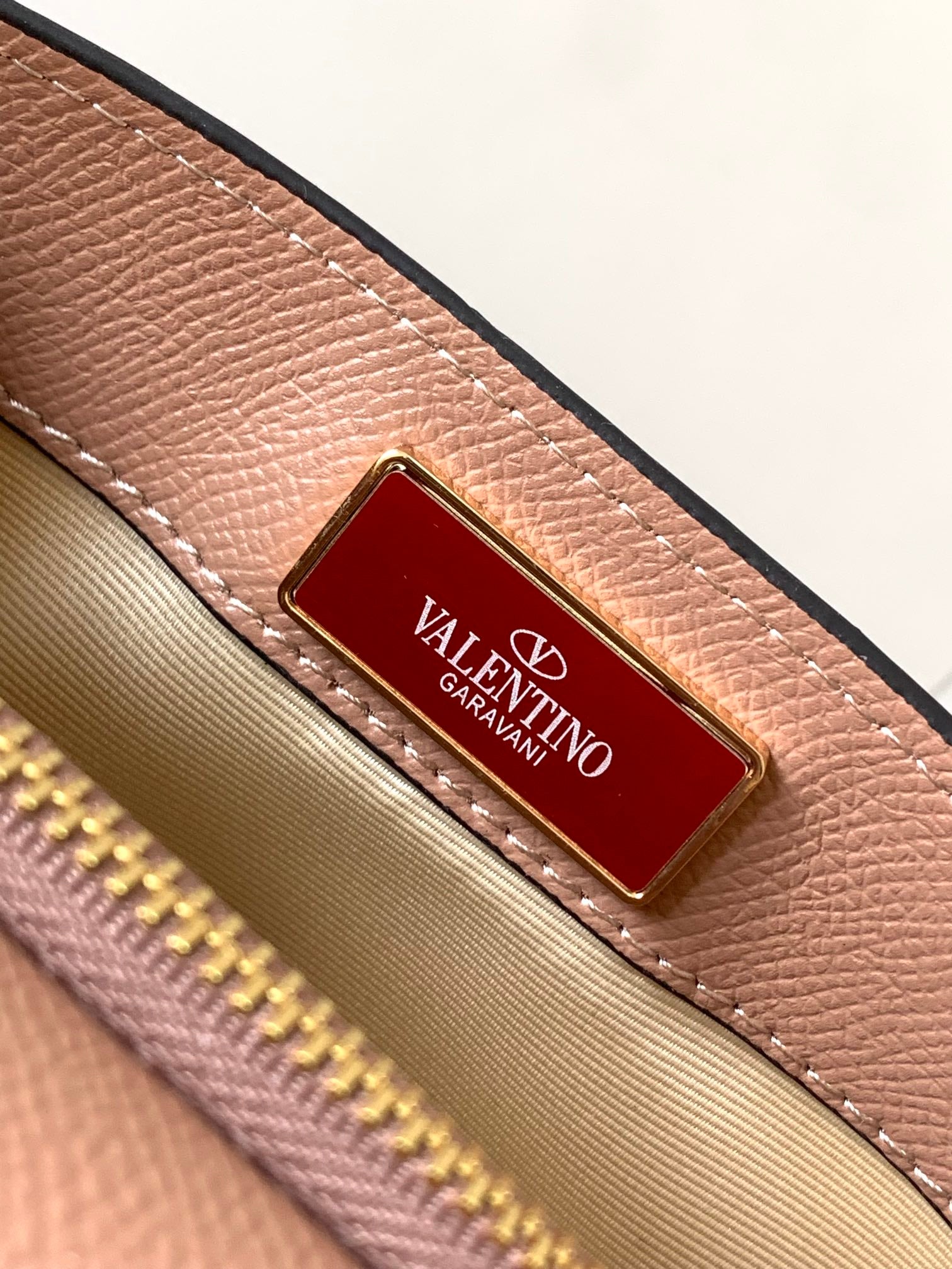 B1X44VL272 Popular leather bag 