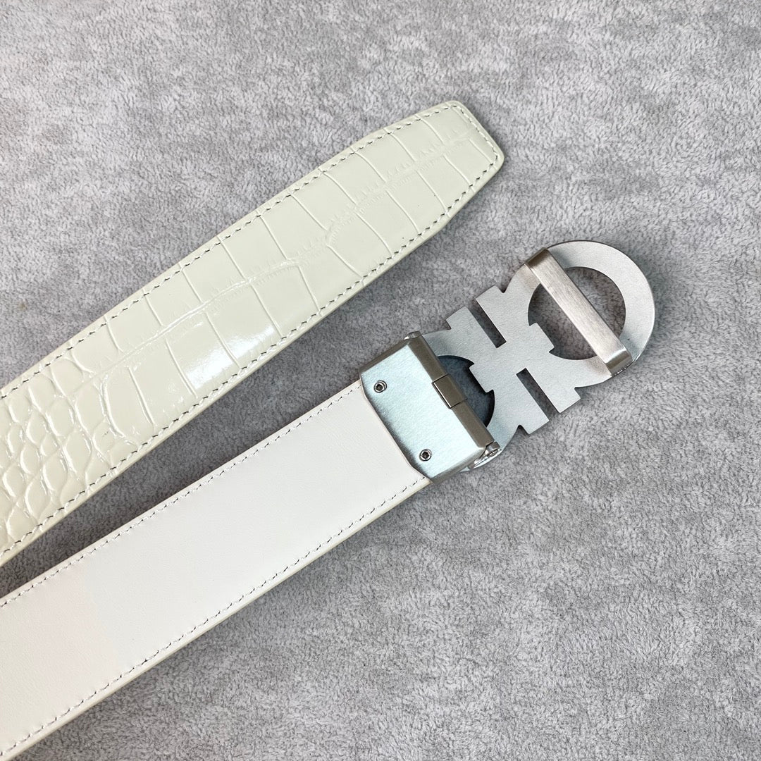 P1Q64A102 Popular High quality belt With full package