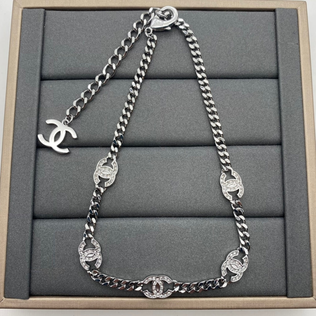 X1N63C81X  Popular    necklace bracelet