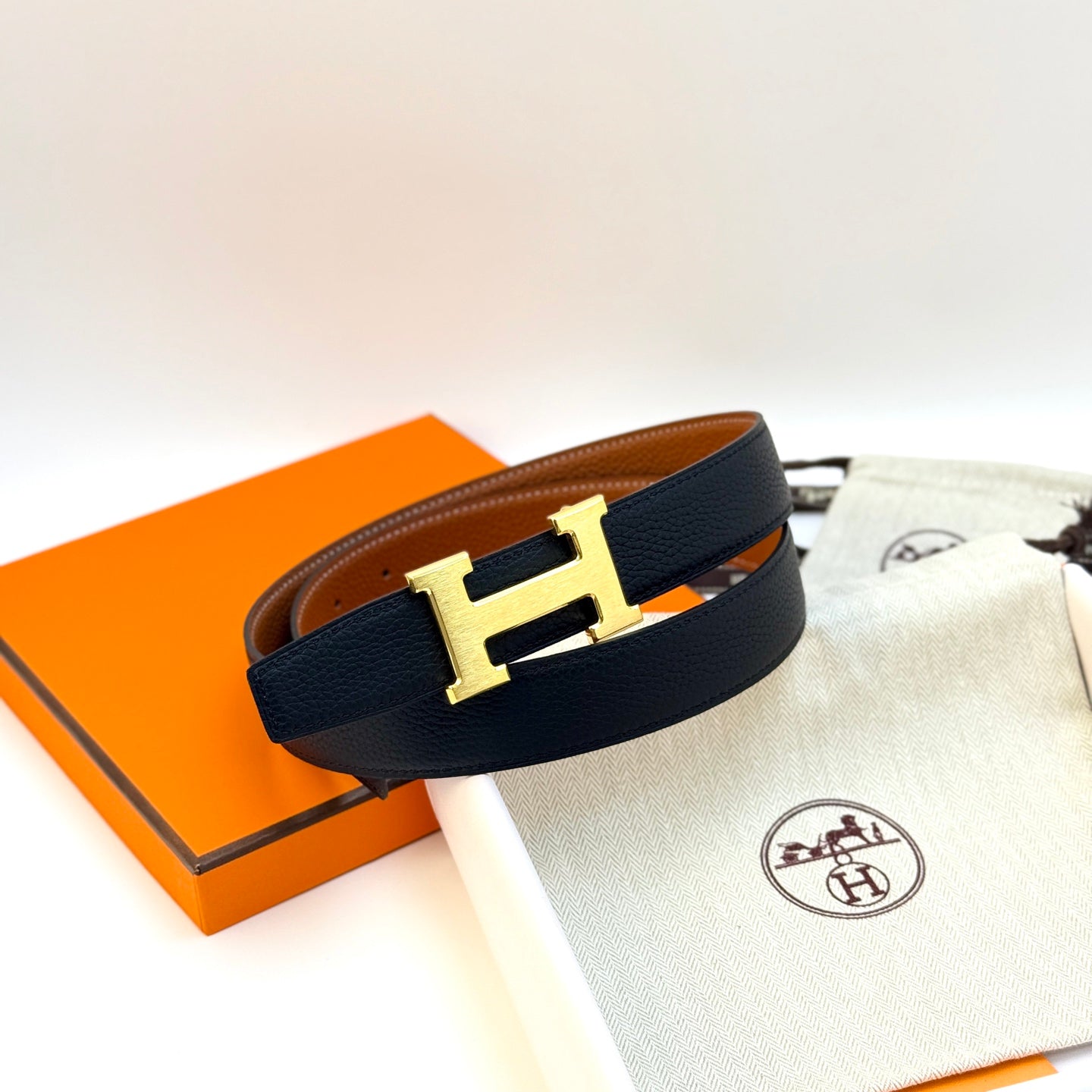 P1R55H234 Popular   High quality belt With full package