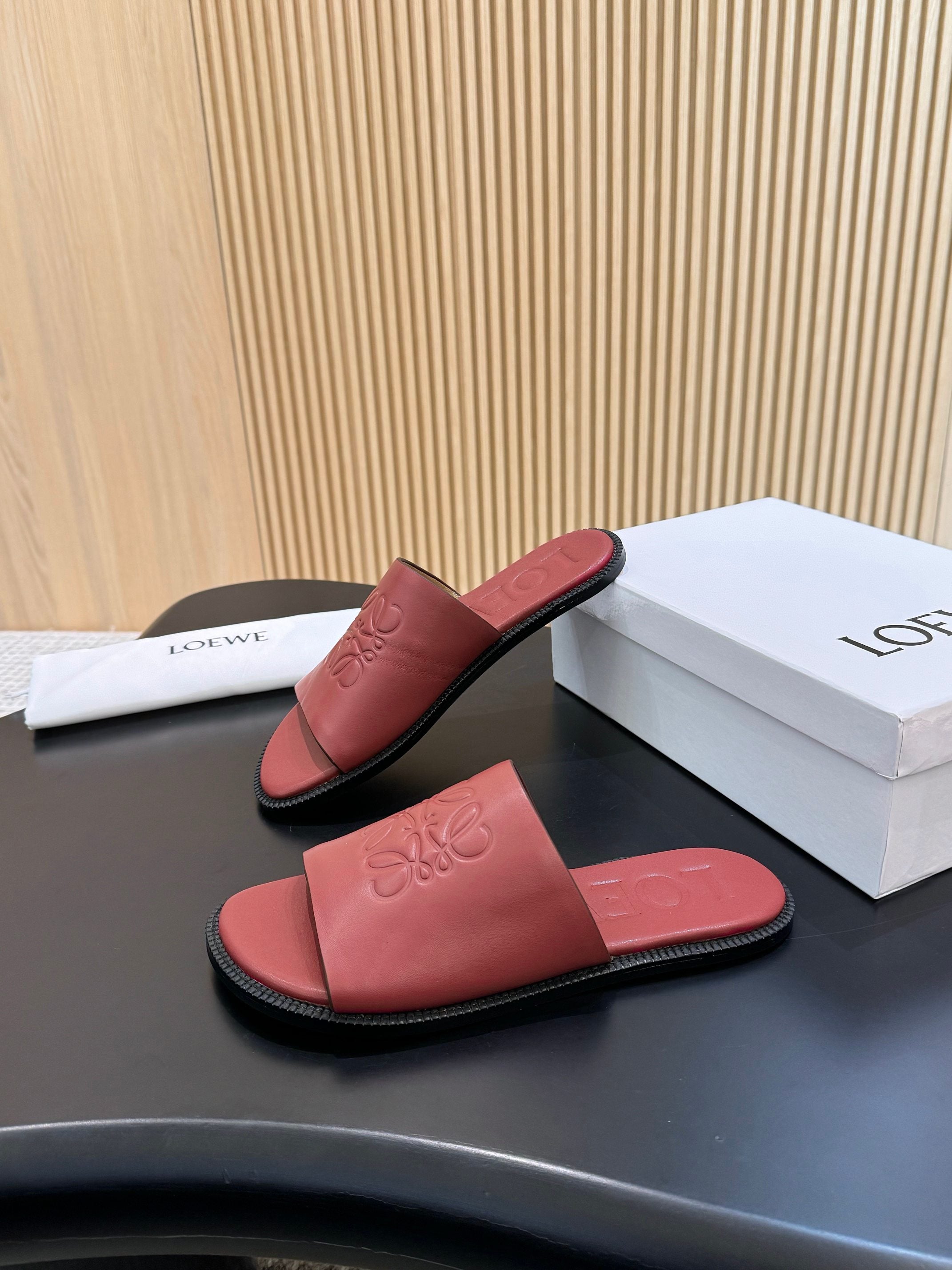 Z2R66A18 Popular high-quality leather shoes