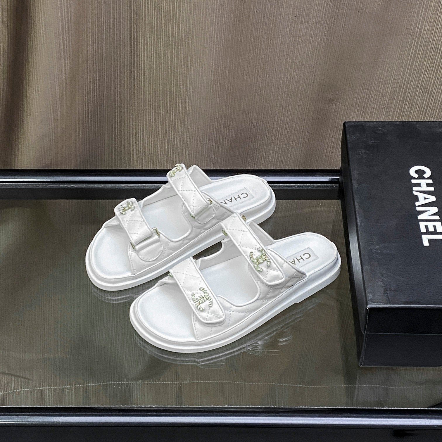 Z1Z54C75 Popular Slippers