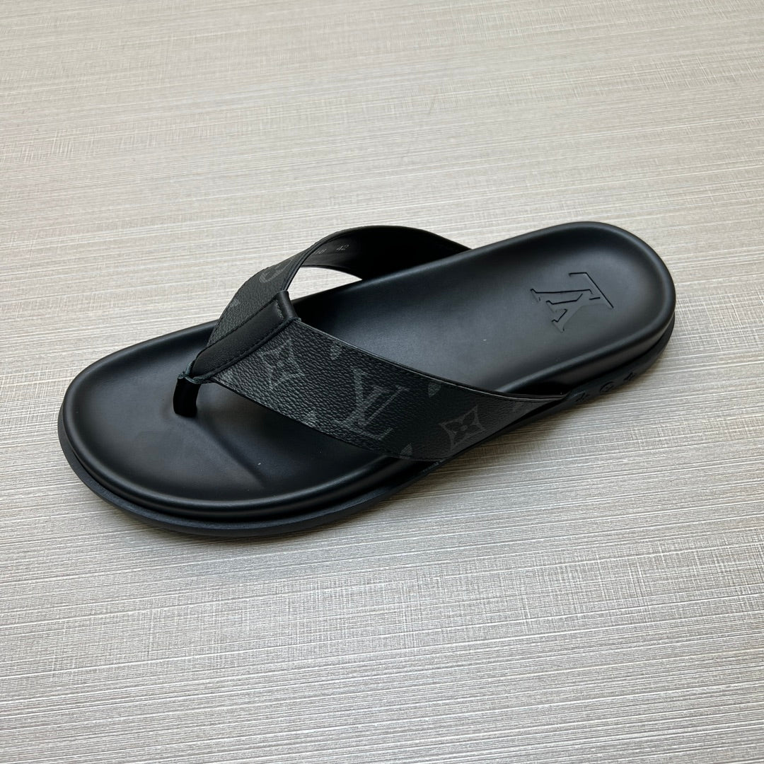 Z5ZE56 Popular slippers