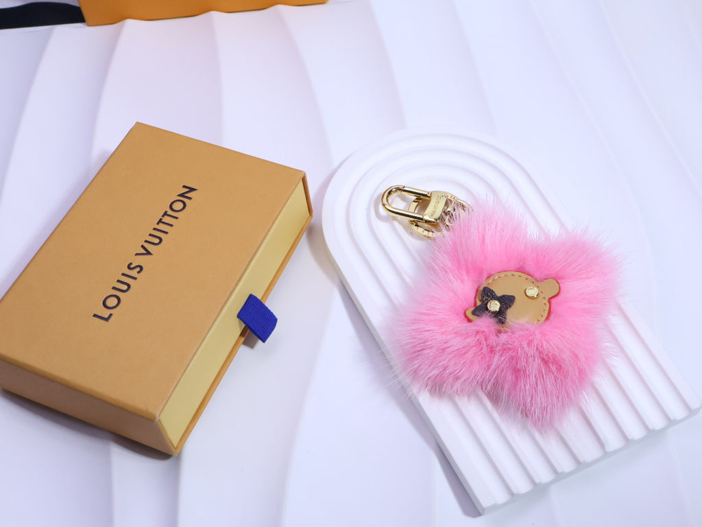 A1Q105E26 Popular bag 's charms accessories