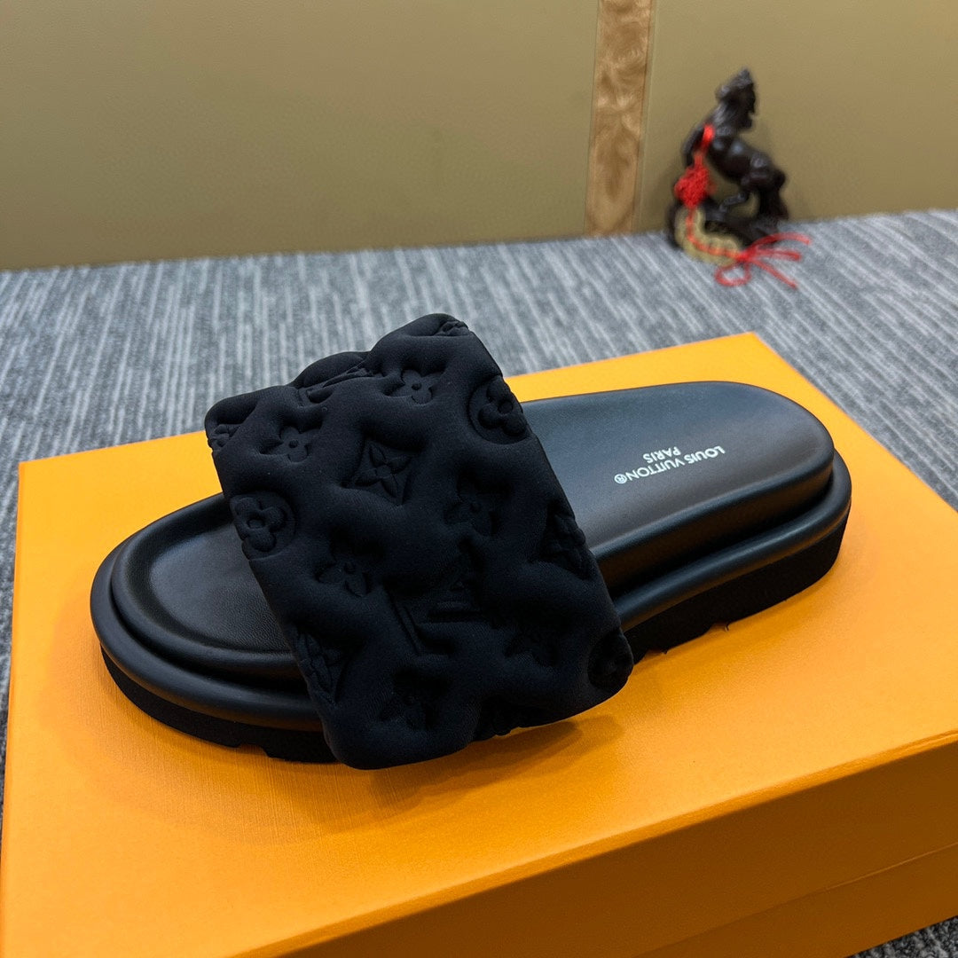 Z5XE119 Popular leather quality Slippers