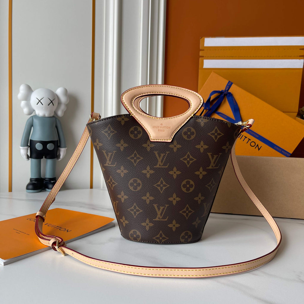 B1N55E80 Popular  leather bag