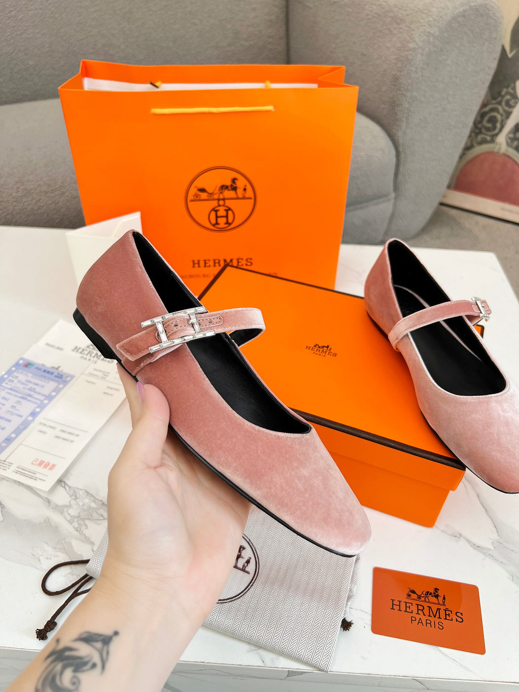 Z2Z85H49  Popular leather Shoes