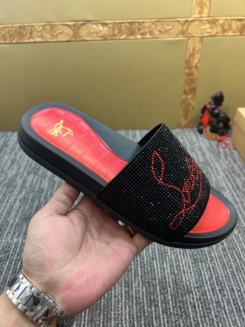 Z5ZA128 Popular slippers