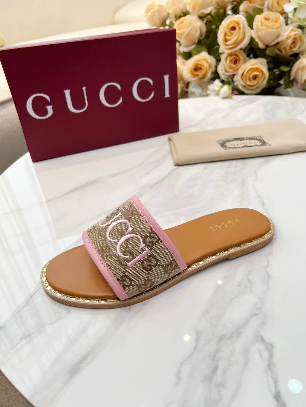 Z2Q55B29 Popular high-quality  Shoes