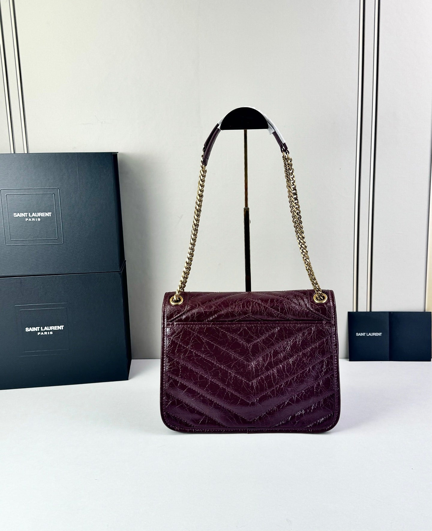 B1R76SL16 Popular leather bag