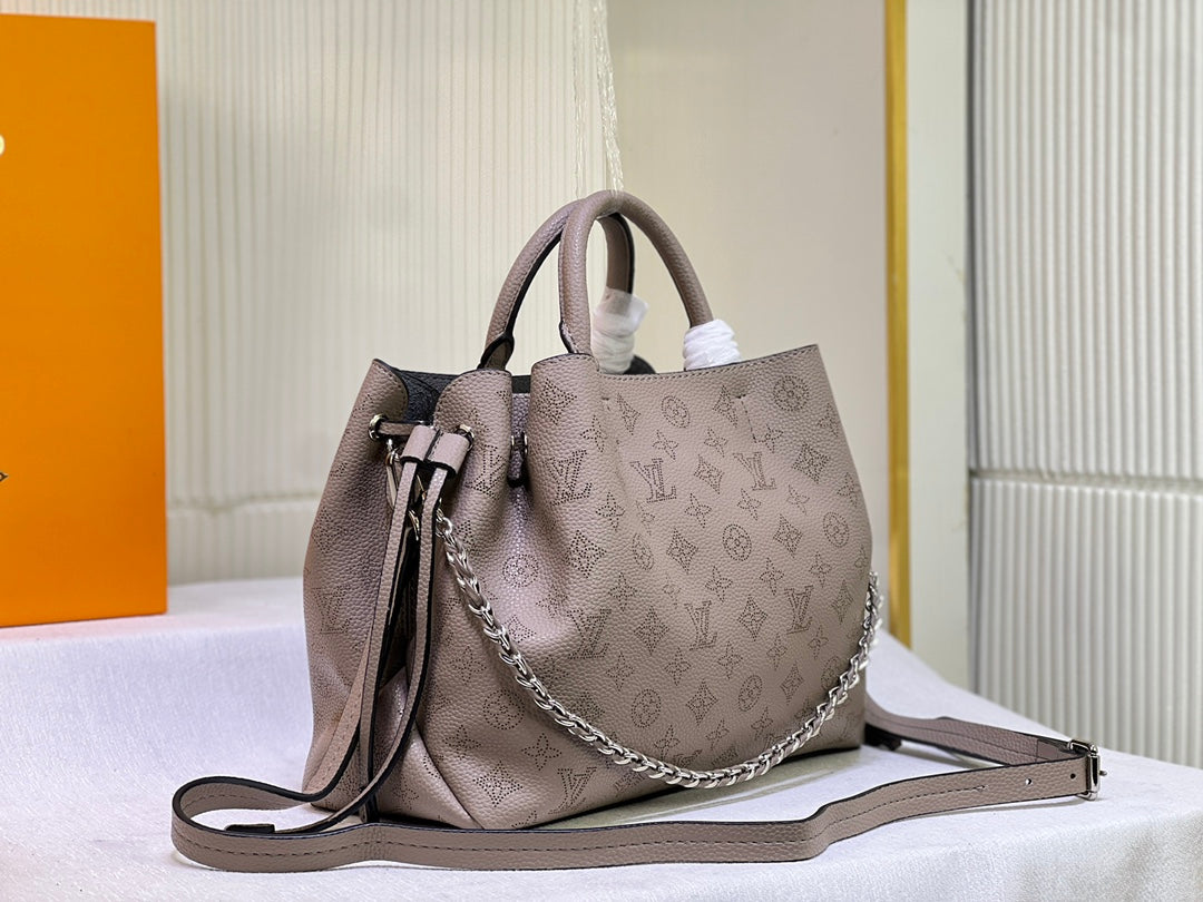 B1N55E39 Popular  leather bag