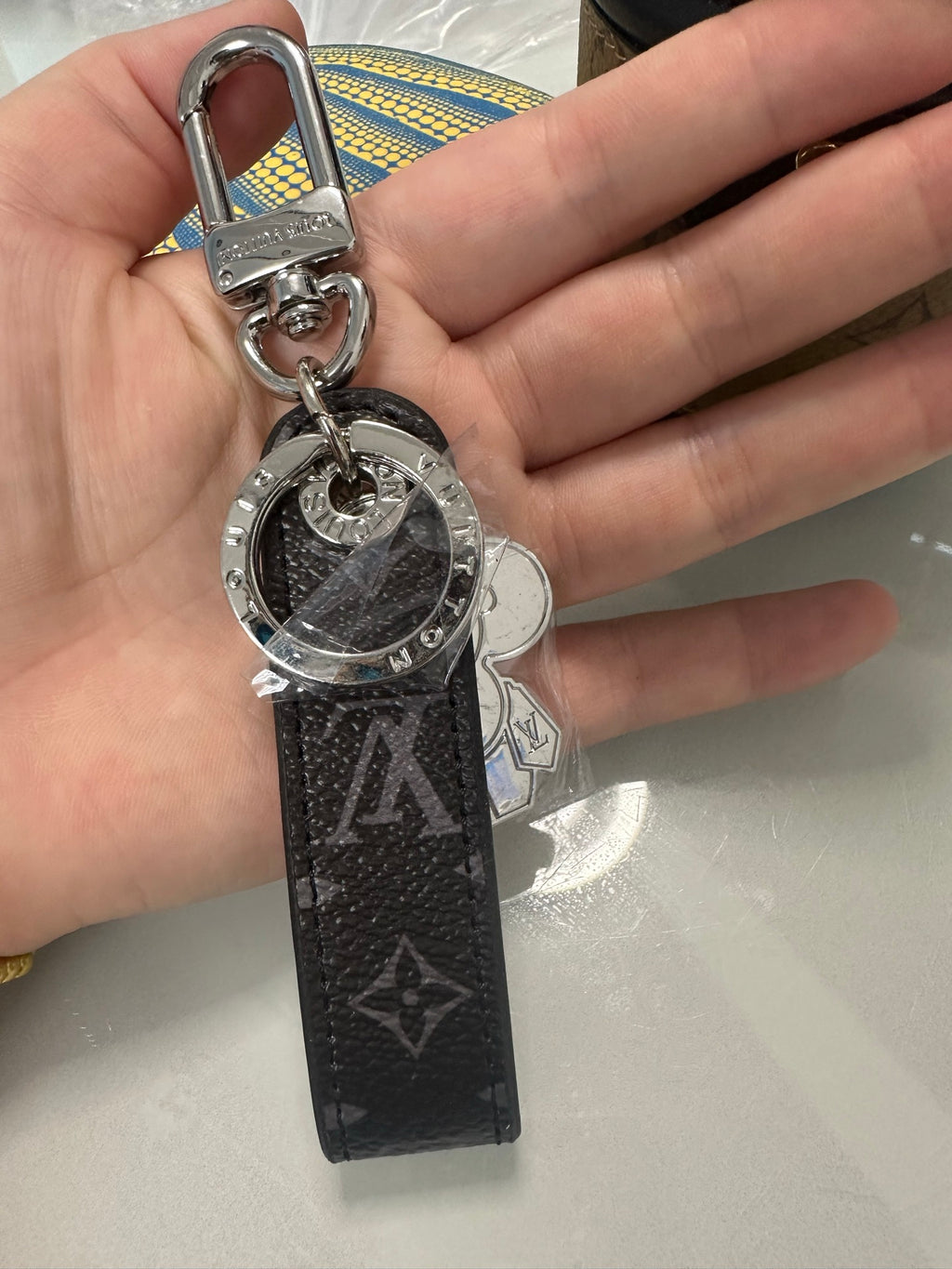 A1Z105E27 Popular bag 's charms accessories