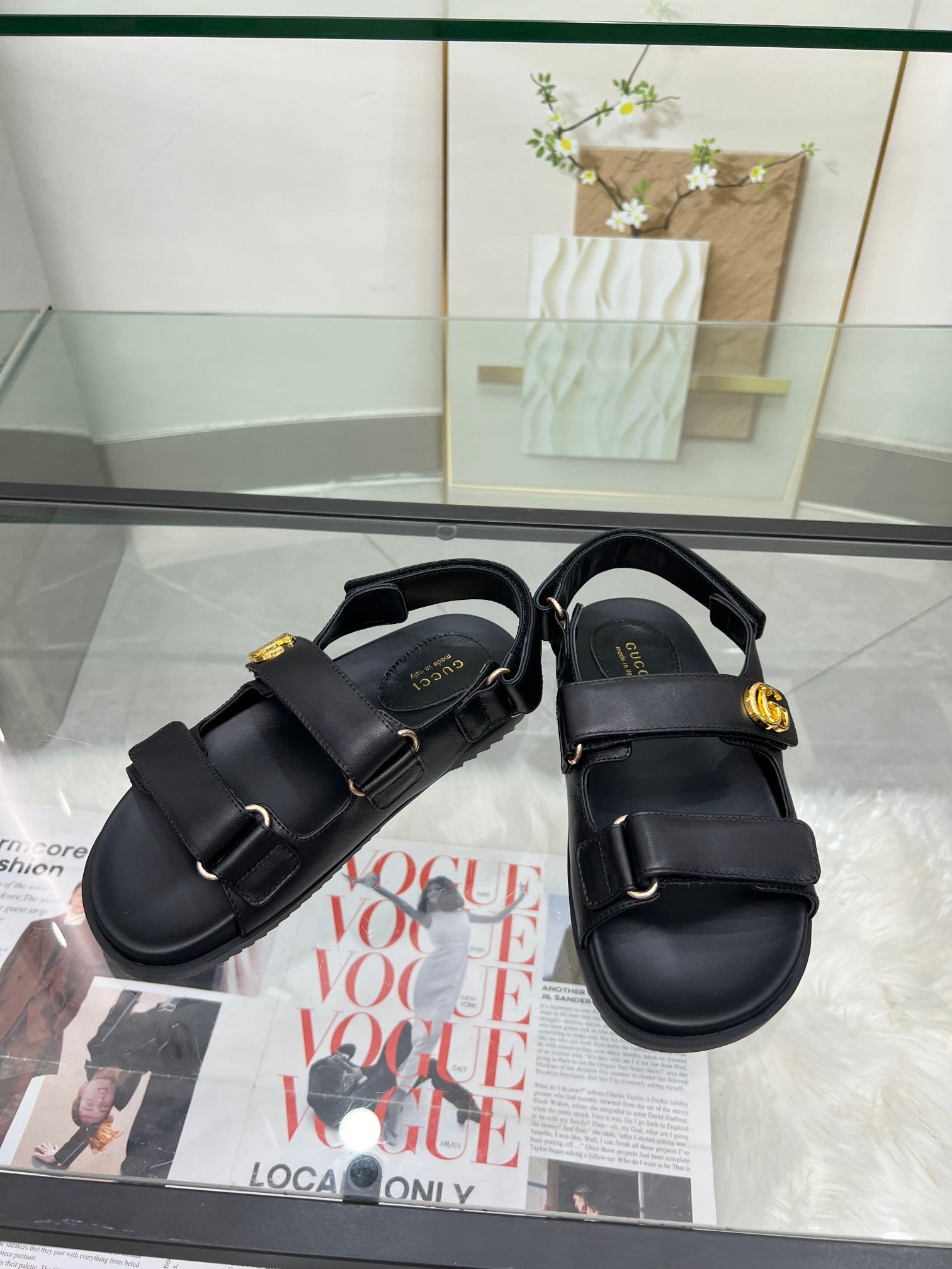Z2R55B11 Popular high-quality shoes