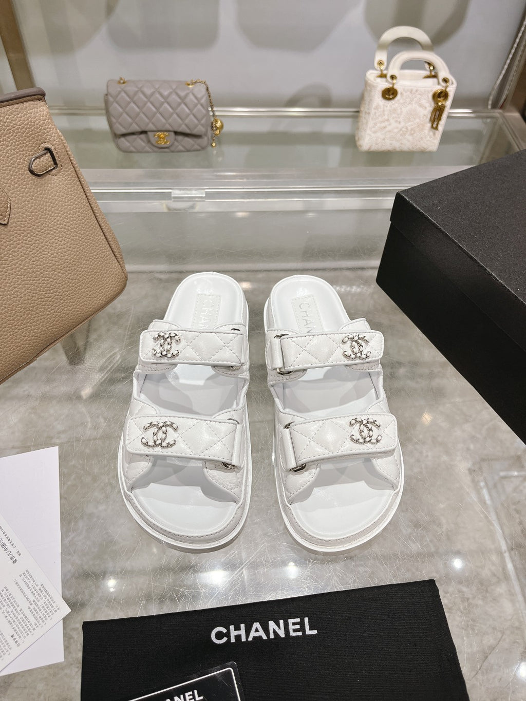 Z2R45C7  Popular leather shoes