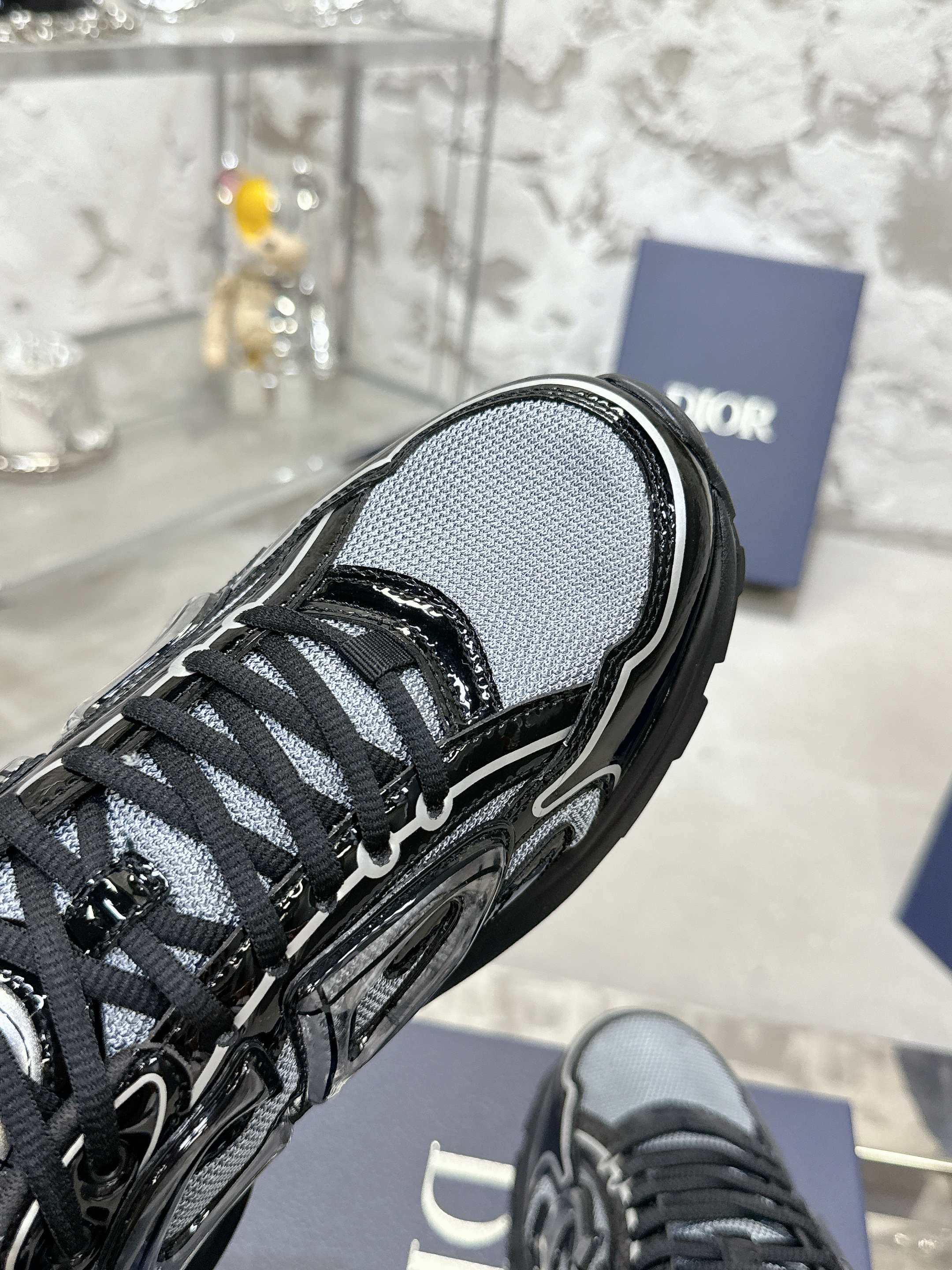 Z2R45D2 Popular high-quality shoes