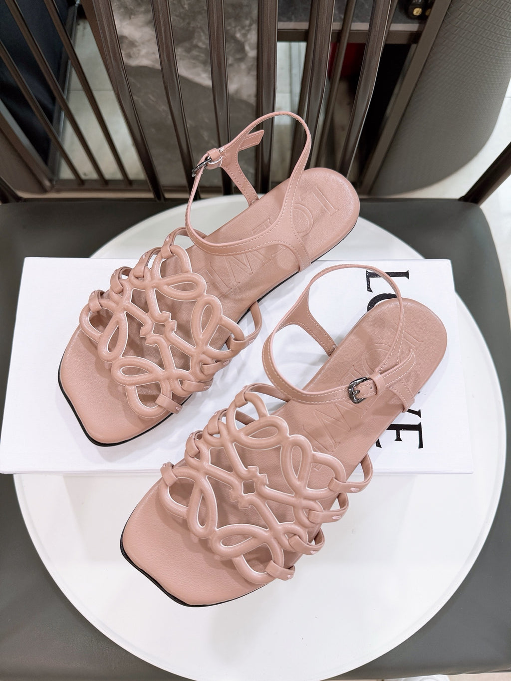Z2R76A11 Popular high-quality  leather shoes