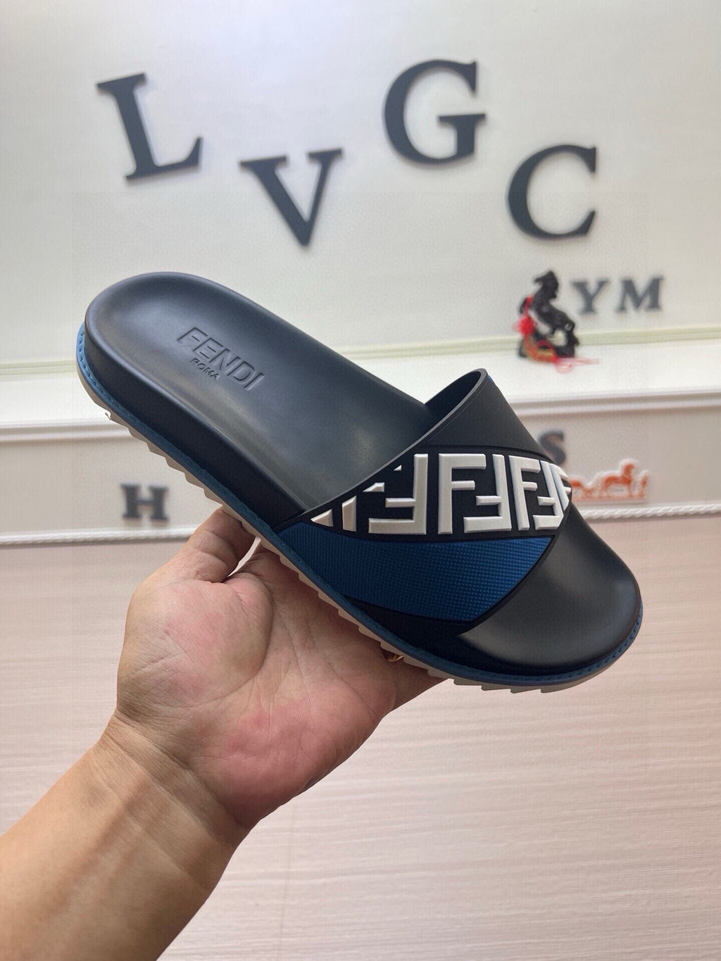 Z5Z35F283 Popular Slippers