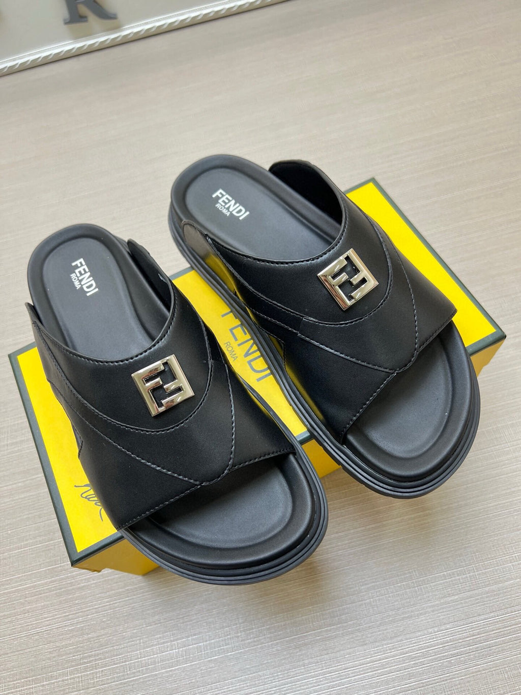 Z5LF221 Popular Slippers