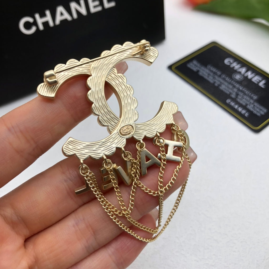 X1Z94C888    Popular Brooch