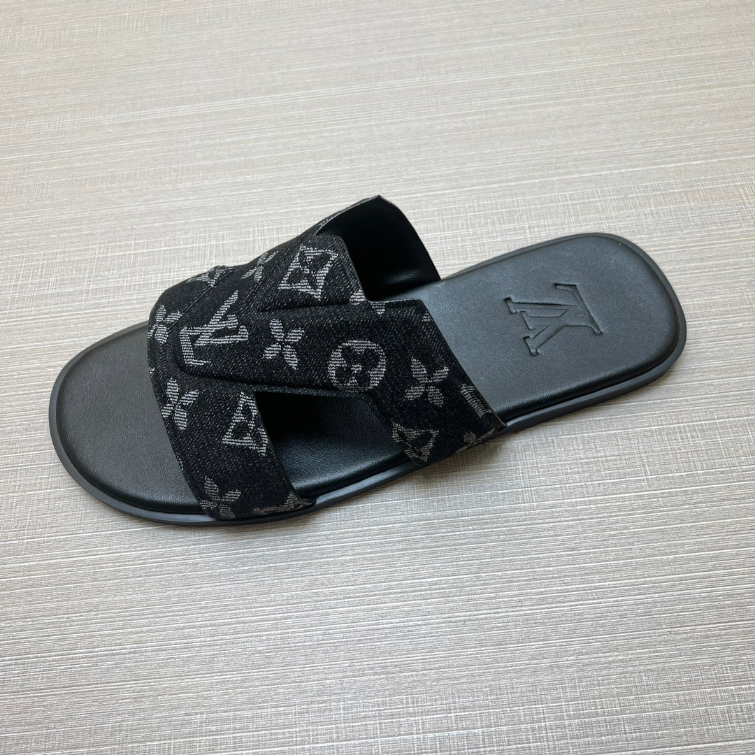 Z5ZE32 Popular slippers