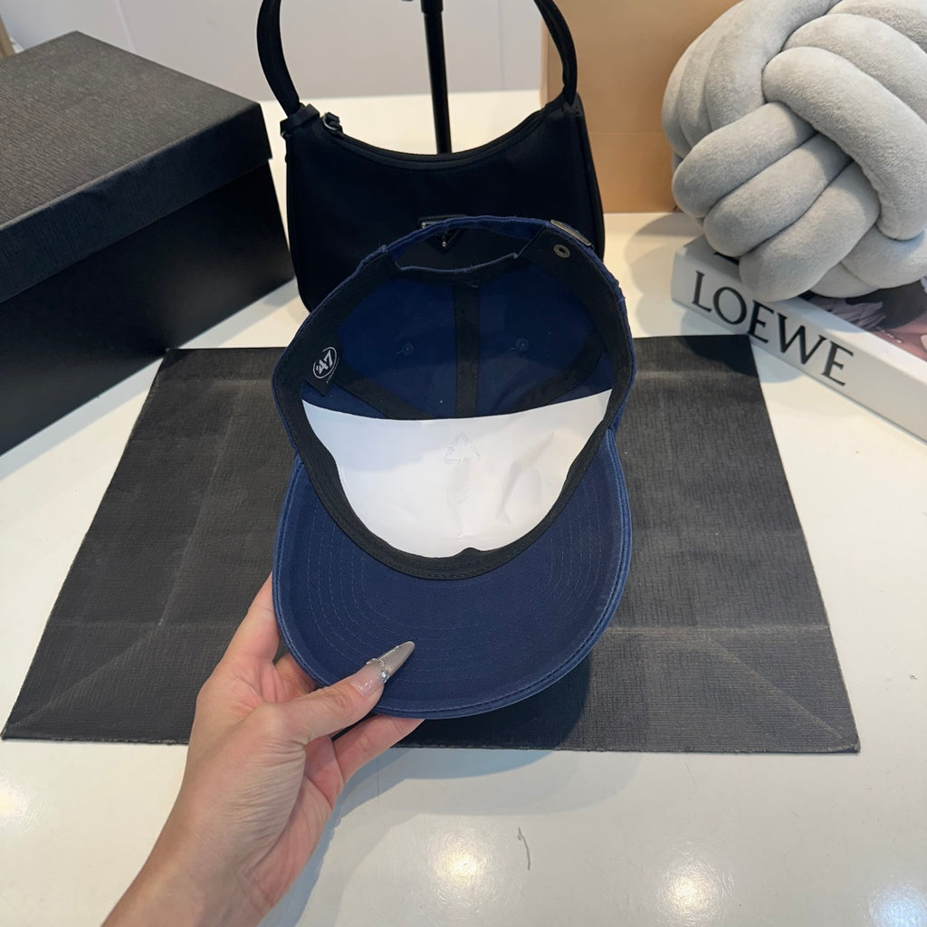 M1P45A579 Popular hats