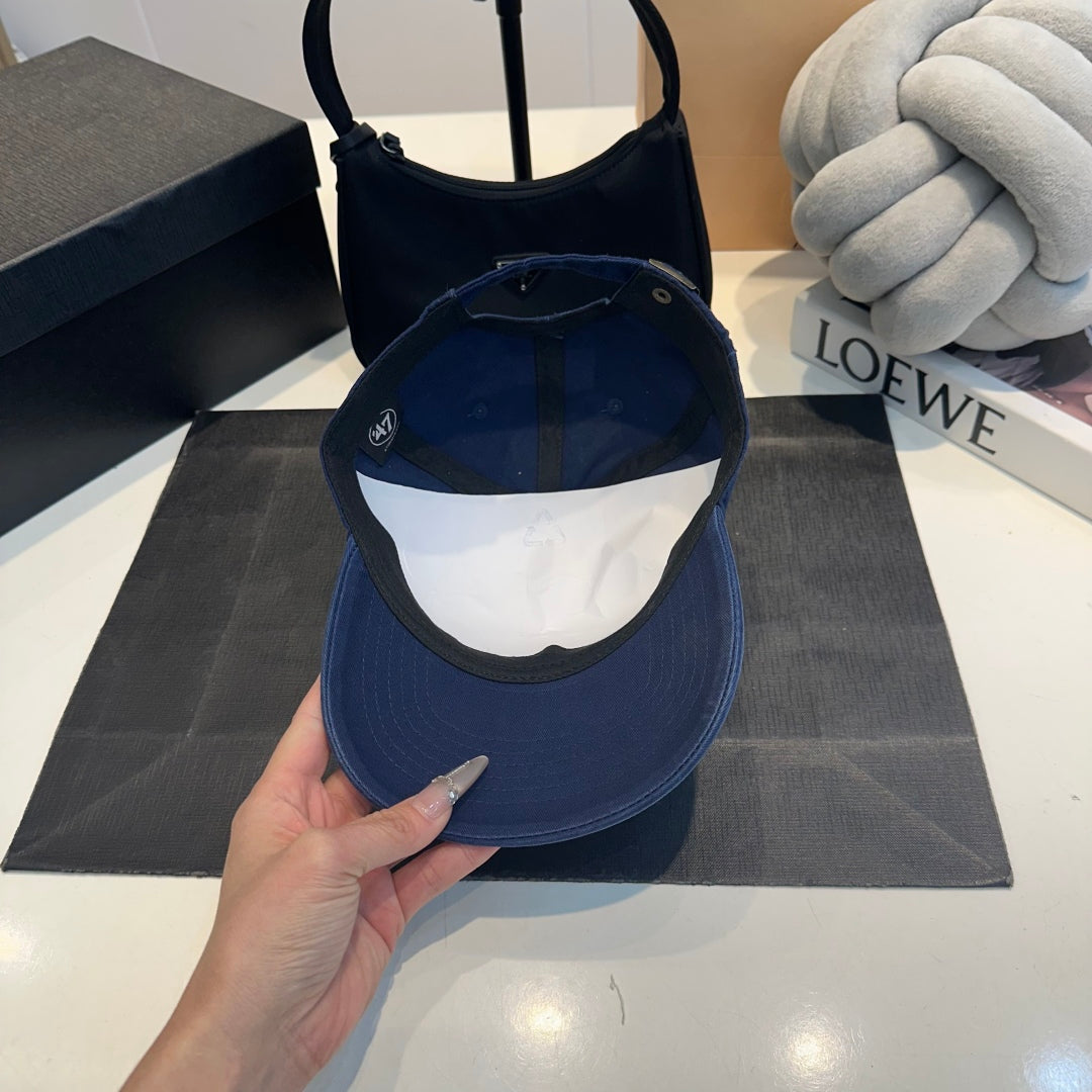 M1P45A579 Popular hats