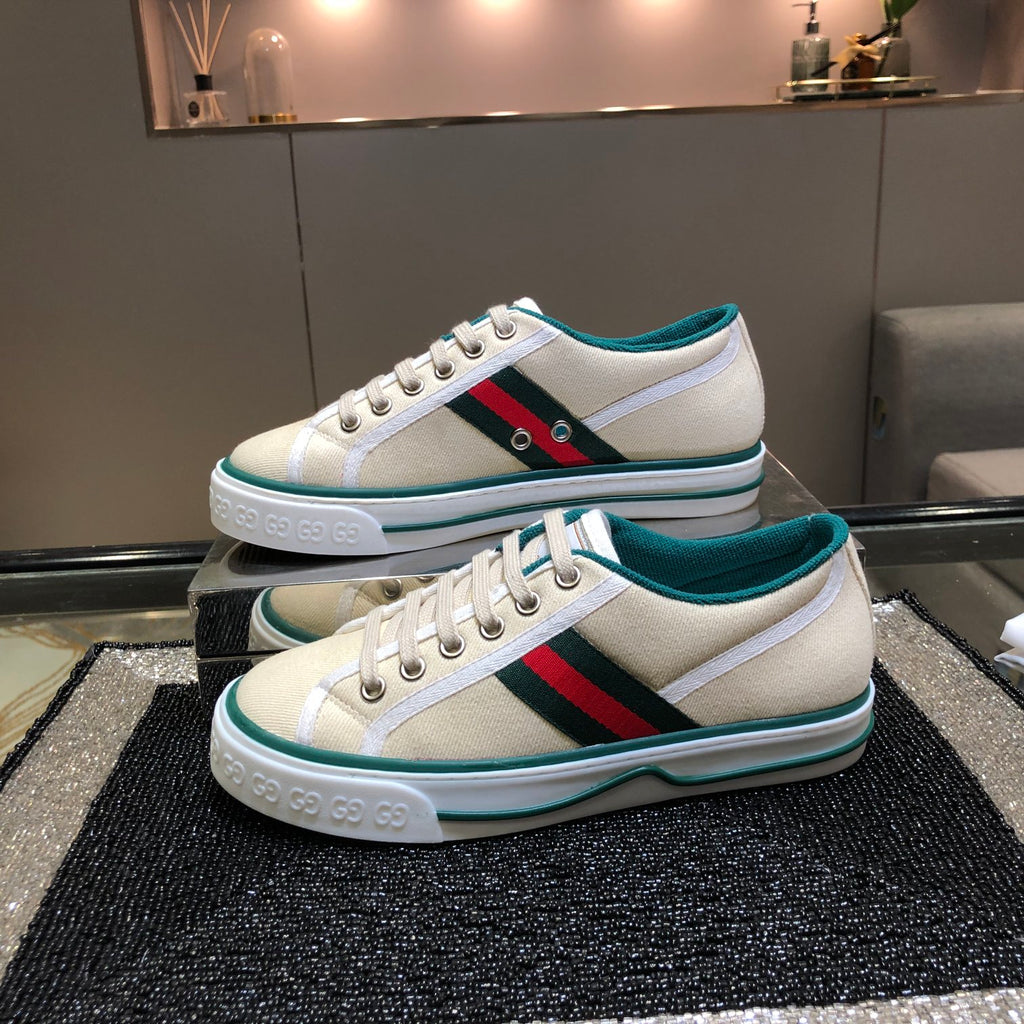 Z2Q105B210 Popular high-quality Shoes