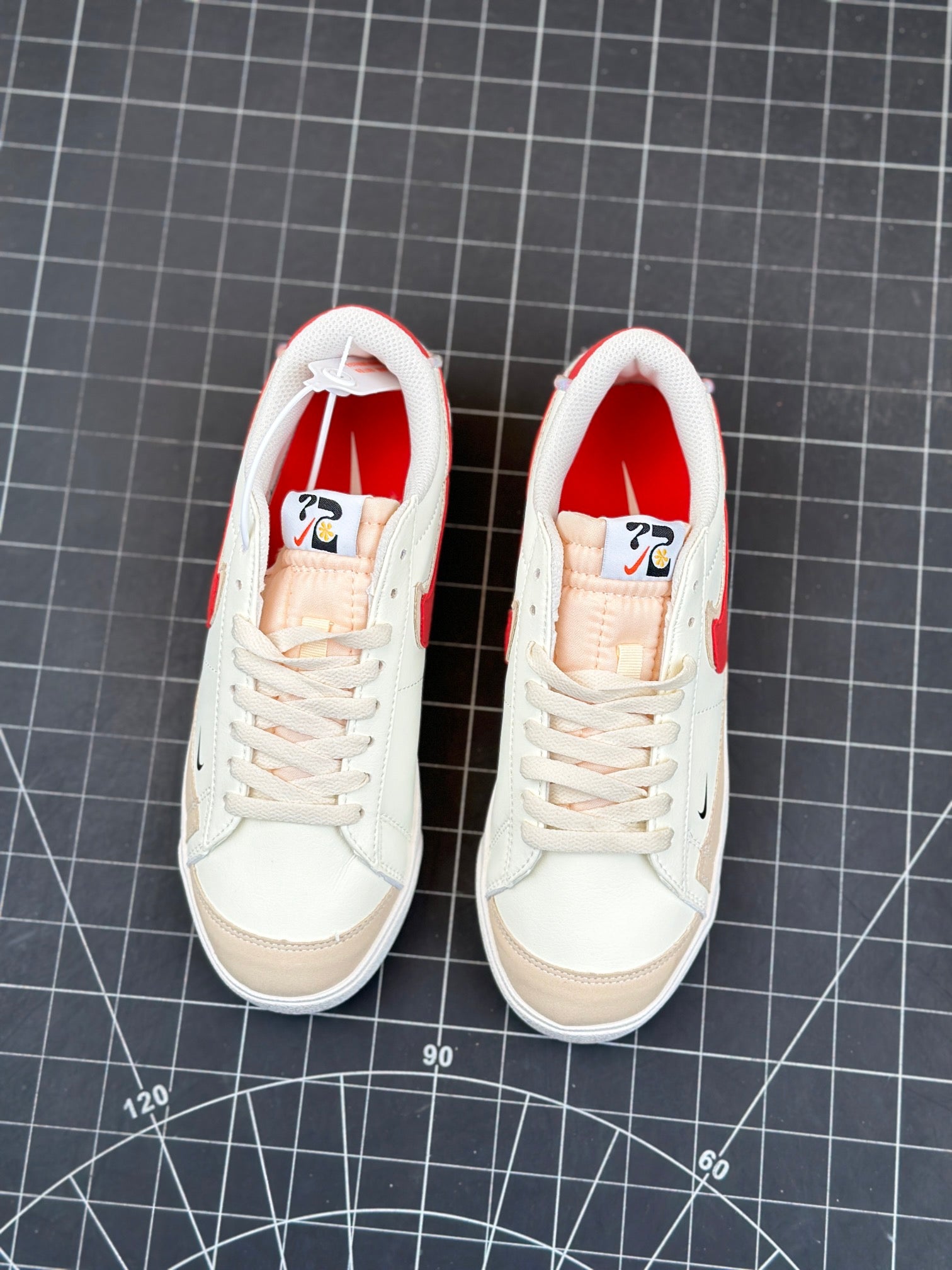 Z4Z35A13 Popular shoes (No box)