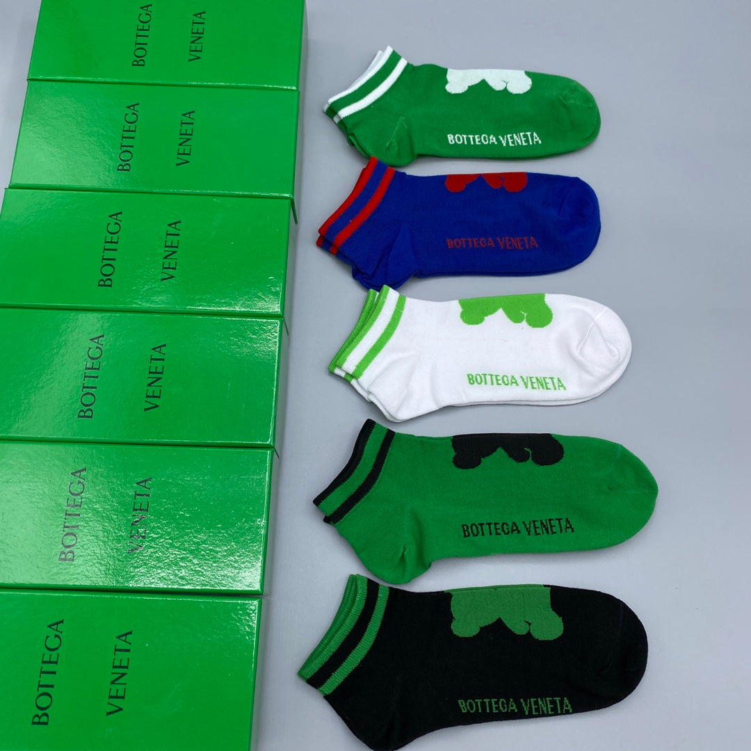 S1Q35A45  Popular socks(5 pairs )