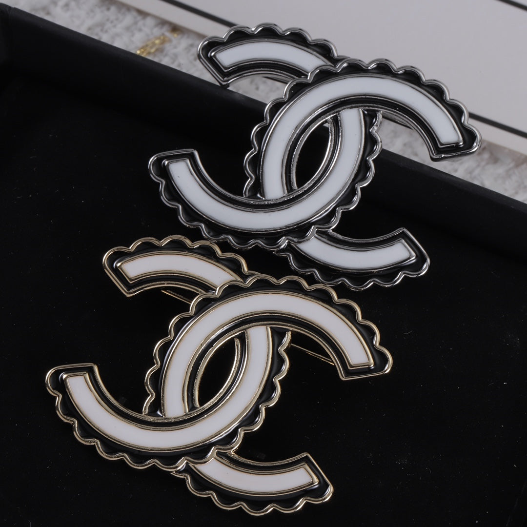 X1N36C37X Popular  Brooch