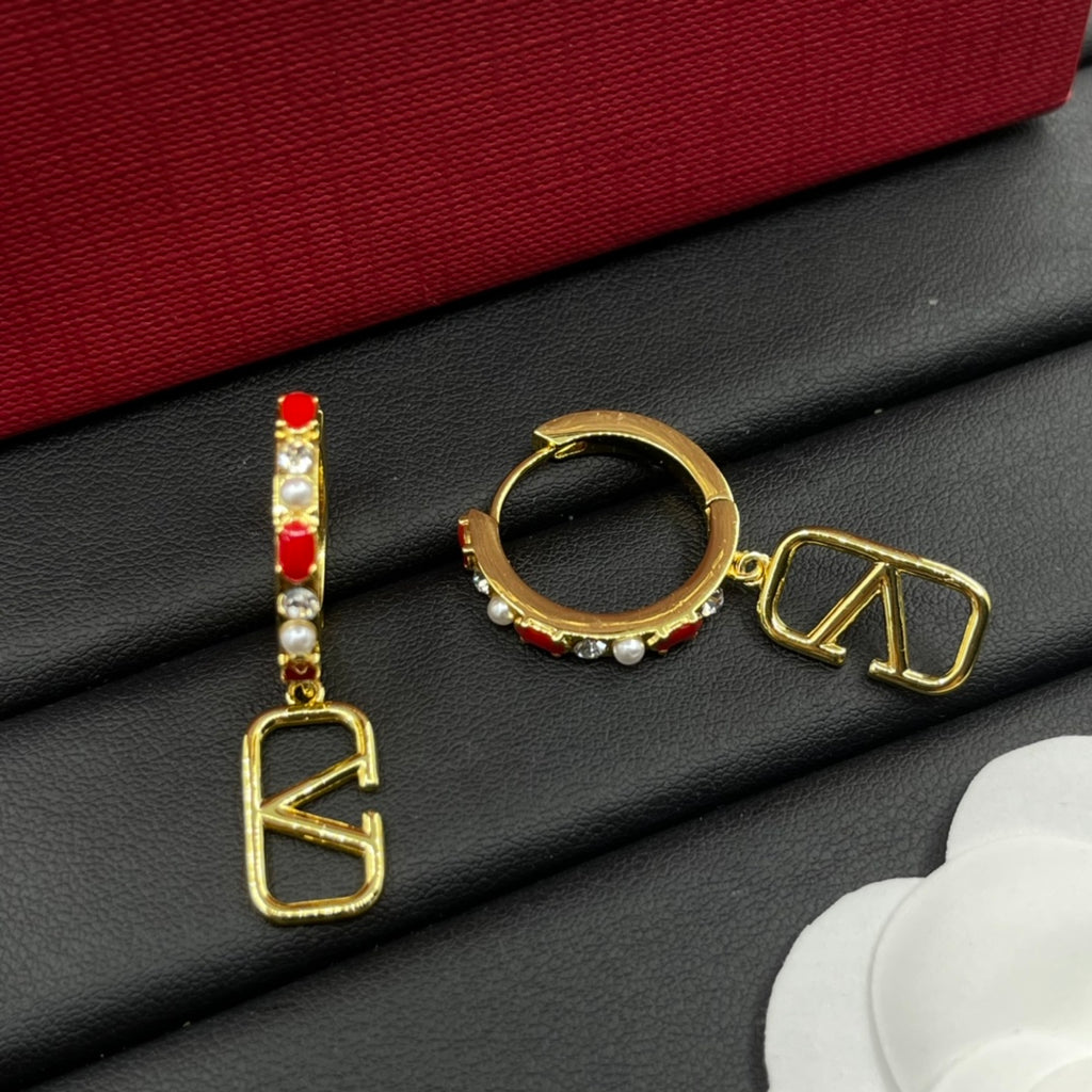 X1Z54VL352E Popular Earrings