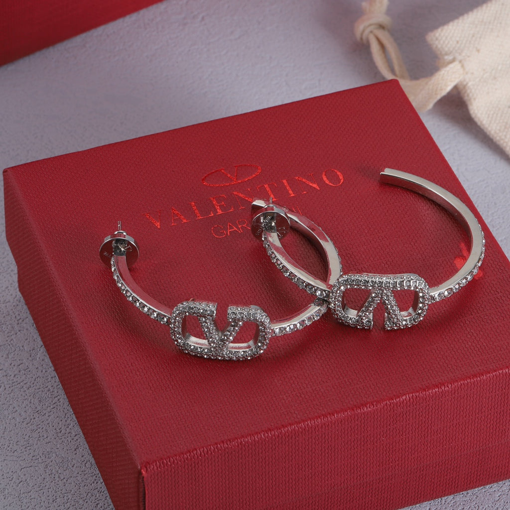 X1Z54VL348E Popular  Earrings