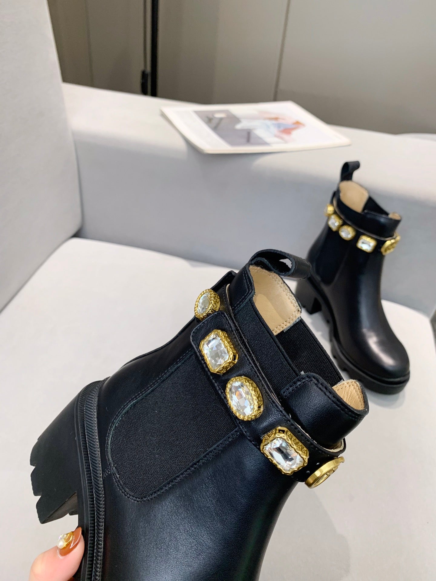 Z2XB195 Popular leather boot (top layer leather lining)