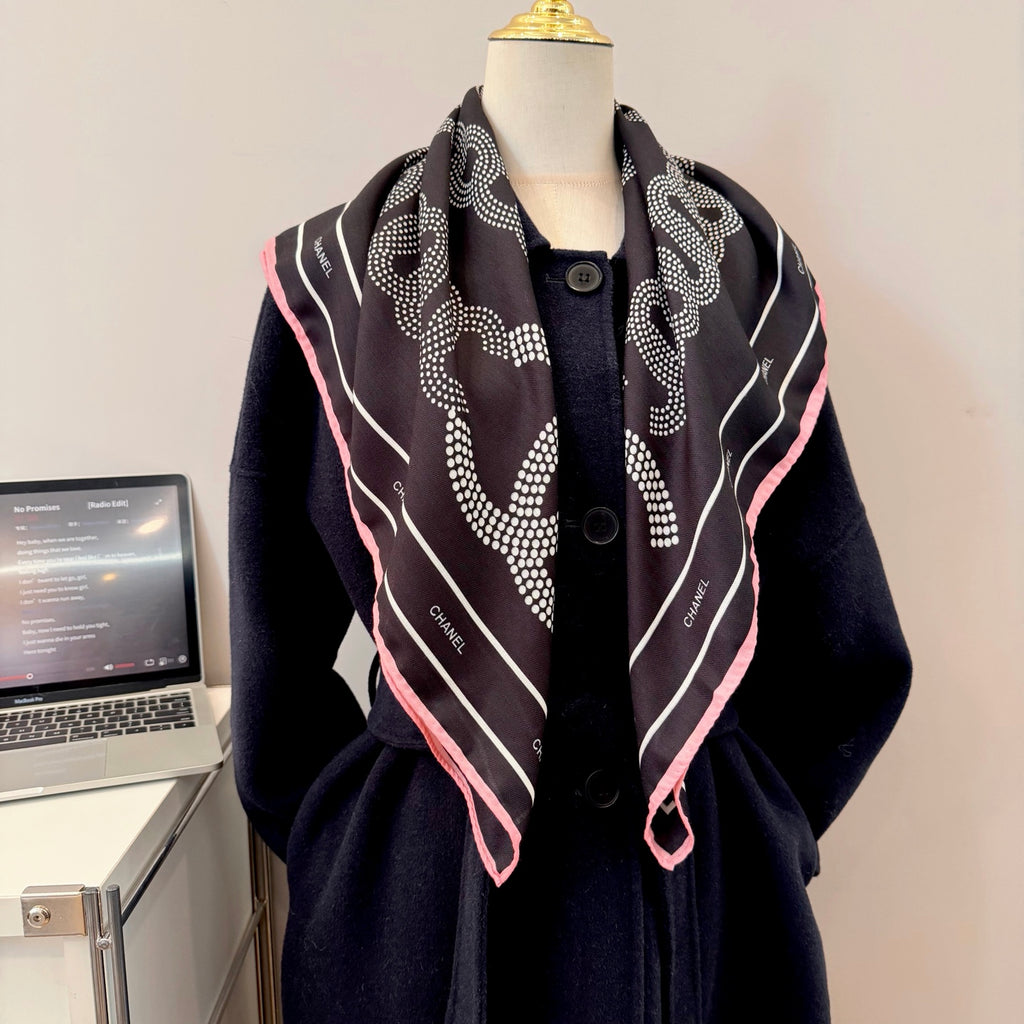 W1N36C32 Popular Silk Scarve